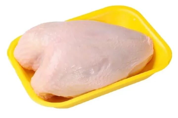 Грудка с кожей ЦБ с/м подложка /вес